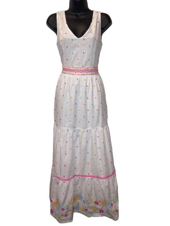 crown & ivy Dresses & Skirts - Crown & ivy White Sleeveless Maxi Dress with Colorful Embroidery - Size: 10